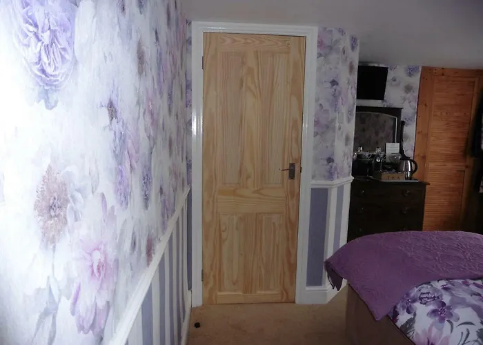 Hillside Bed & Breakfast