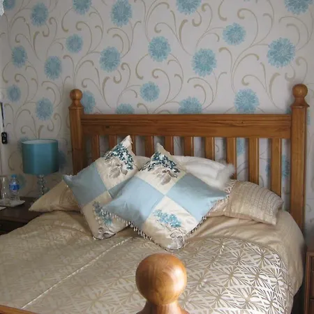 Nocleg ze śniadaniem Hillside *